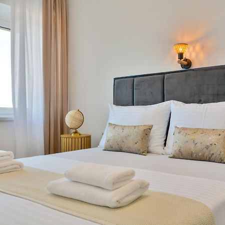 Apartman Elena Senj  Buitenkant foto