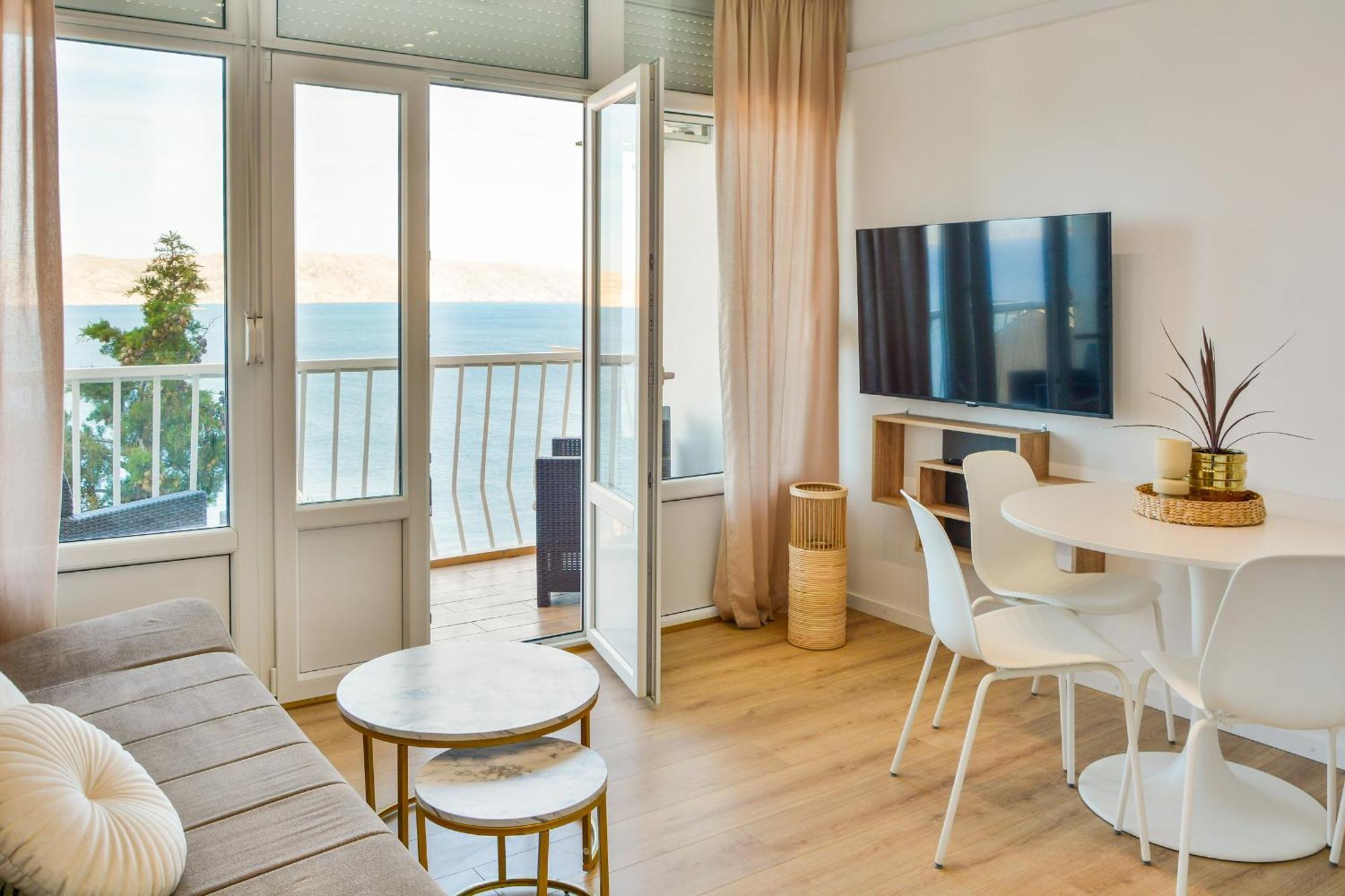 Apartman Elena Senj  Buitenkant foto